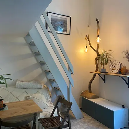 Cosy Proche Tour Eiffel Apartment